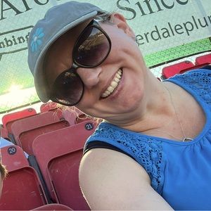 Meet your Posher, Karen